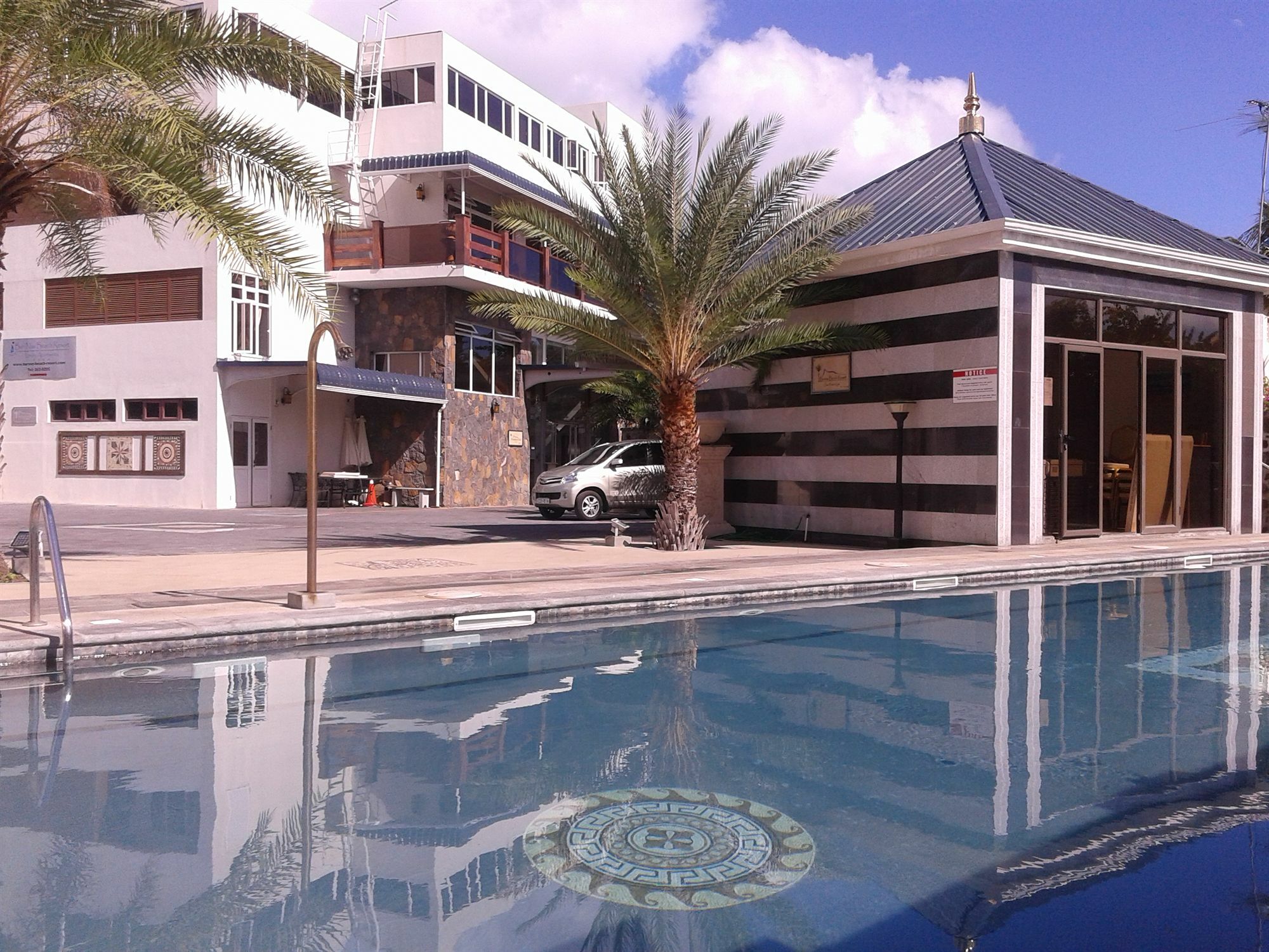 Bur Nas Beach Luxury Suite Pereybere Beach Extérieur photo