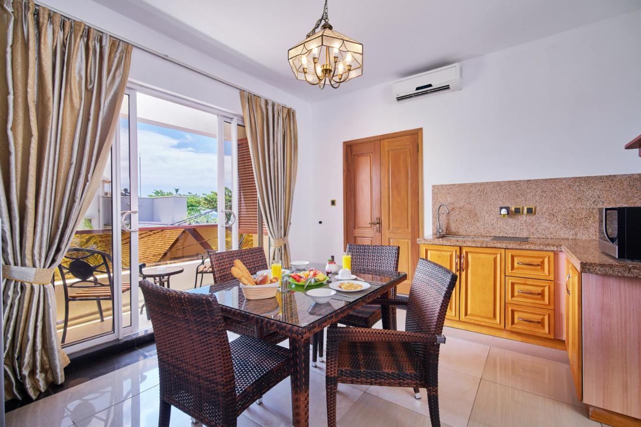 Bur Nas Beach Luxury Suite Pereybere Beach Extérieur photo