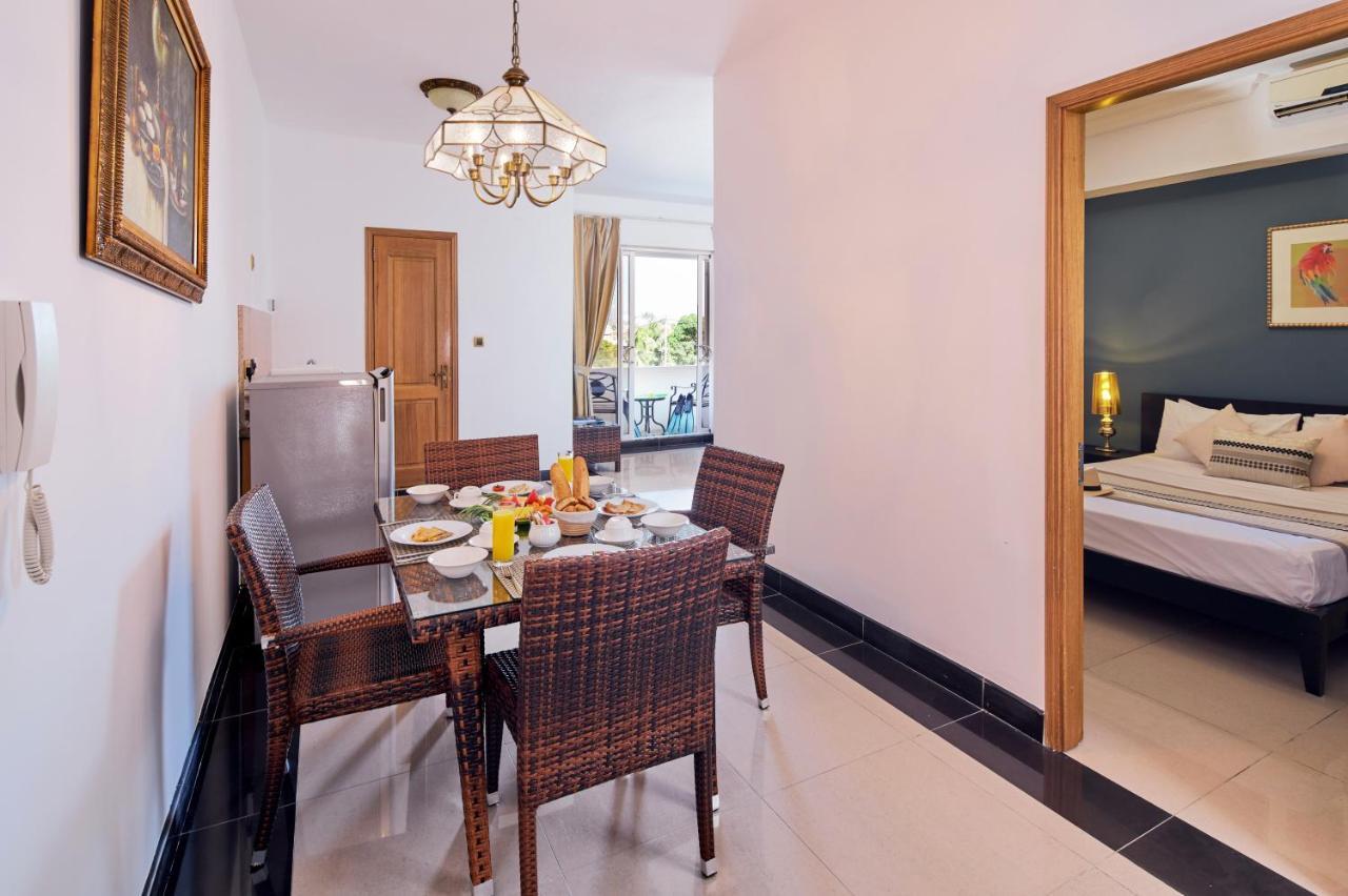 Bur Nas Beach Luxury Suite Pereybere Beach Extérieur photo