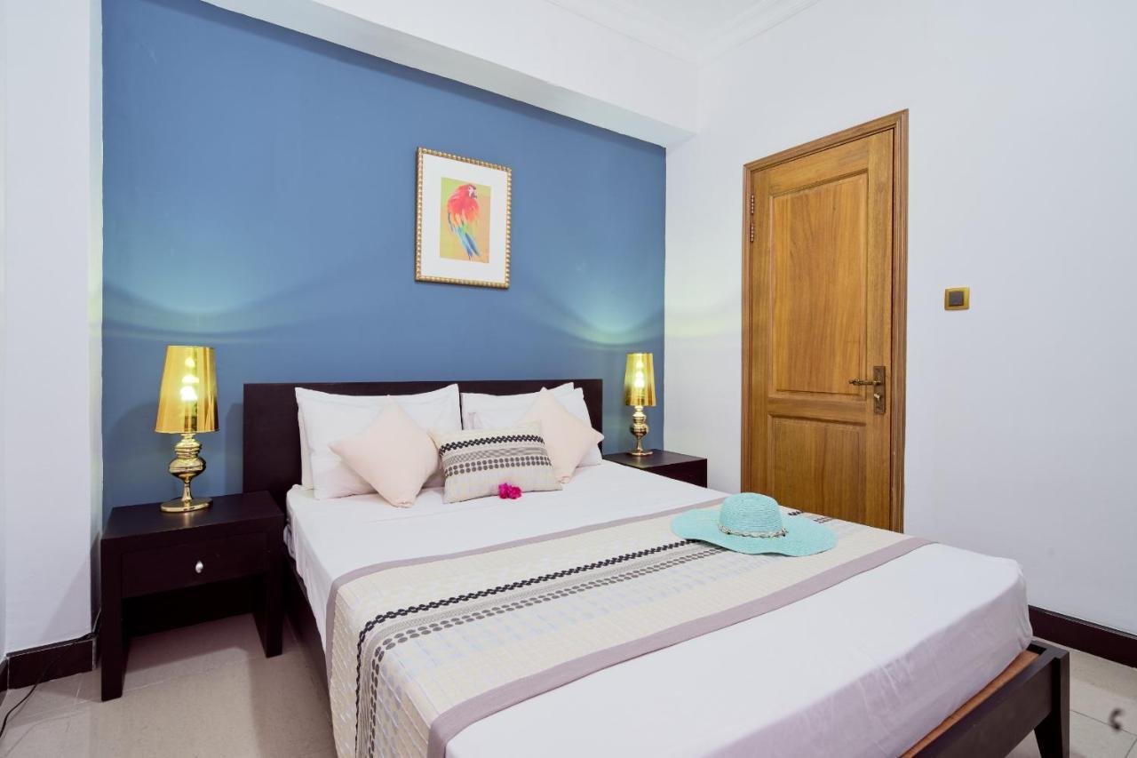 Bur Nas Beach Luxury Suite Pereybere Beach Extérieur photo